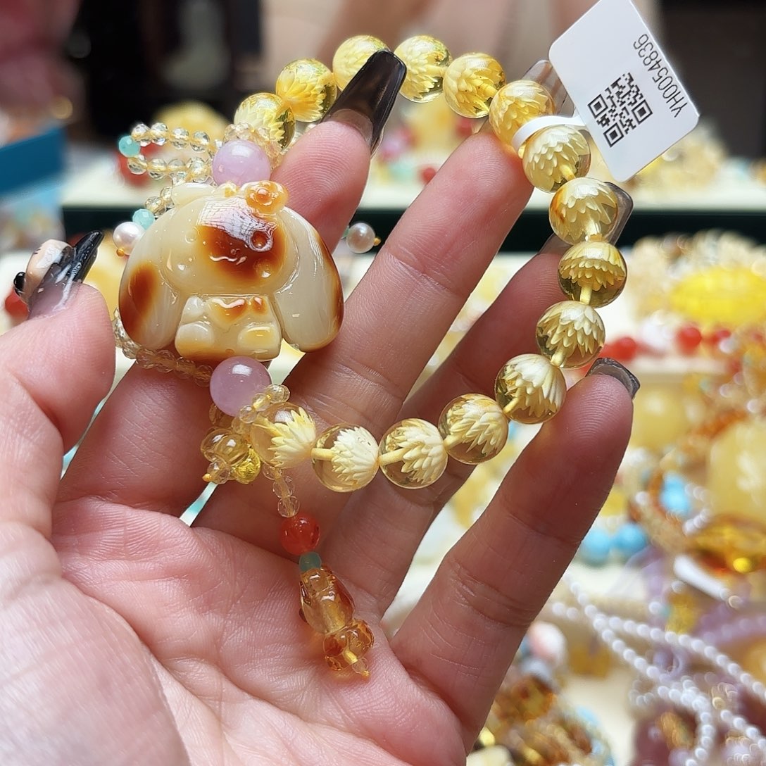 琥珀手链未镶嵌?****?琥珀