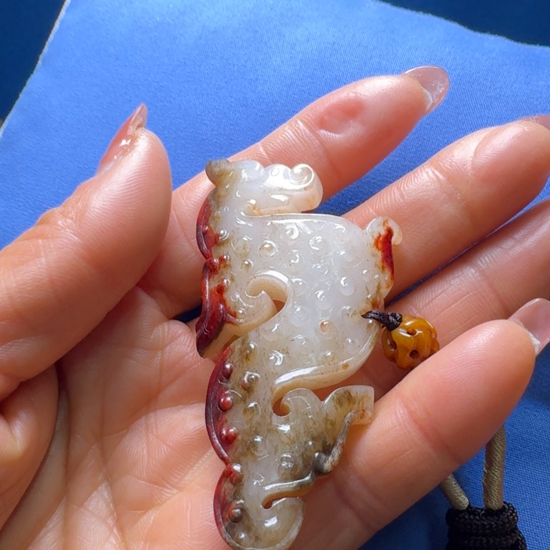 和田玉（糖玉）颈饰未镶嵌