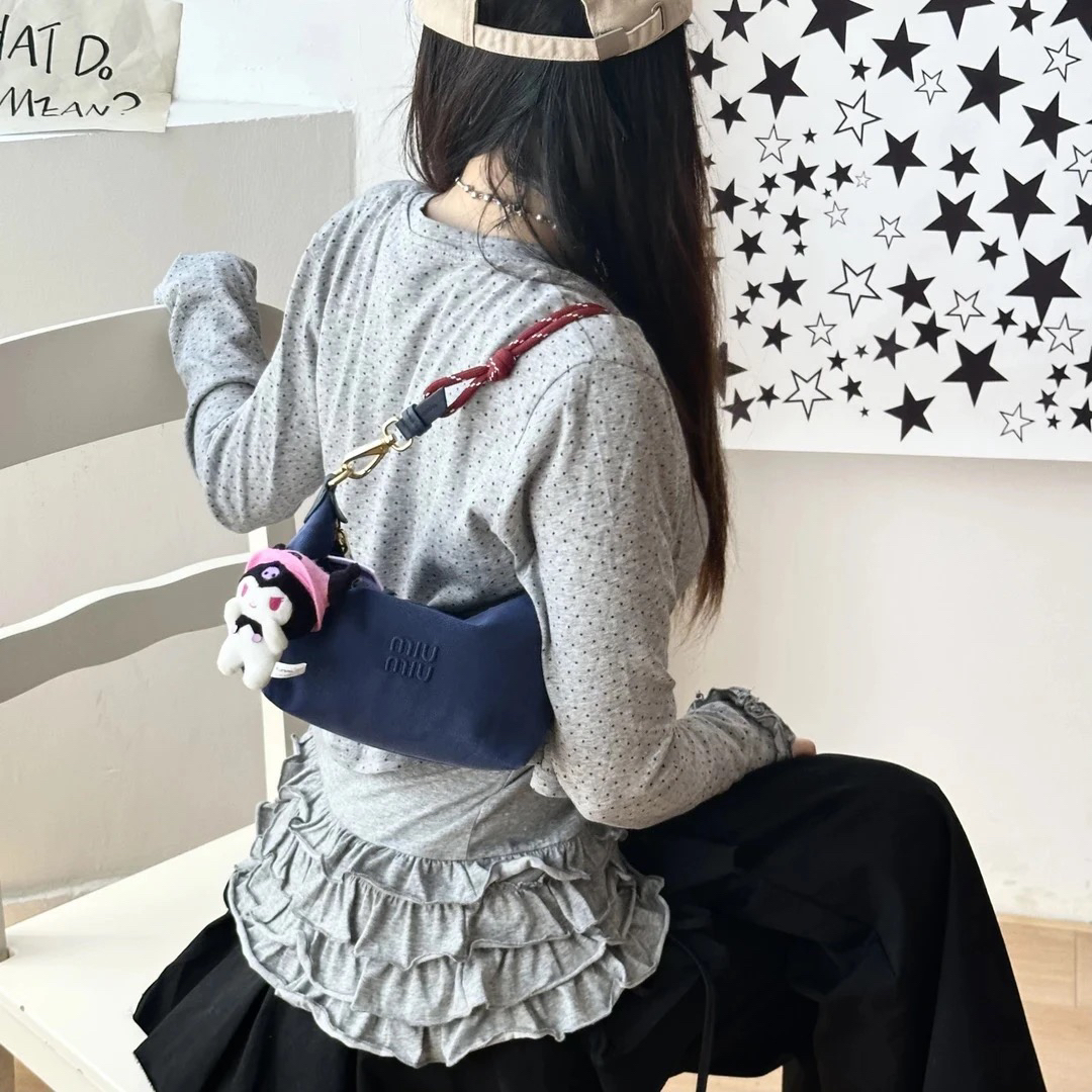 95新 MIU MIU/缪缪 只盒/最新款蓝红帆布饭盒包