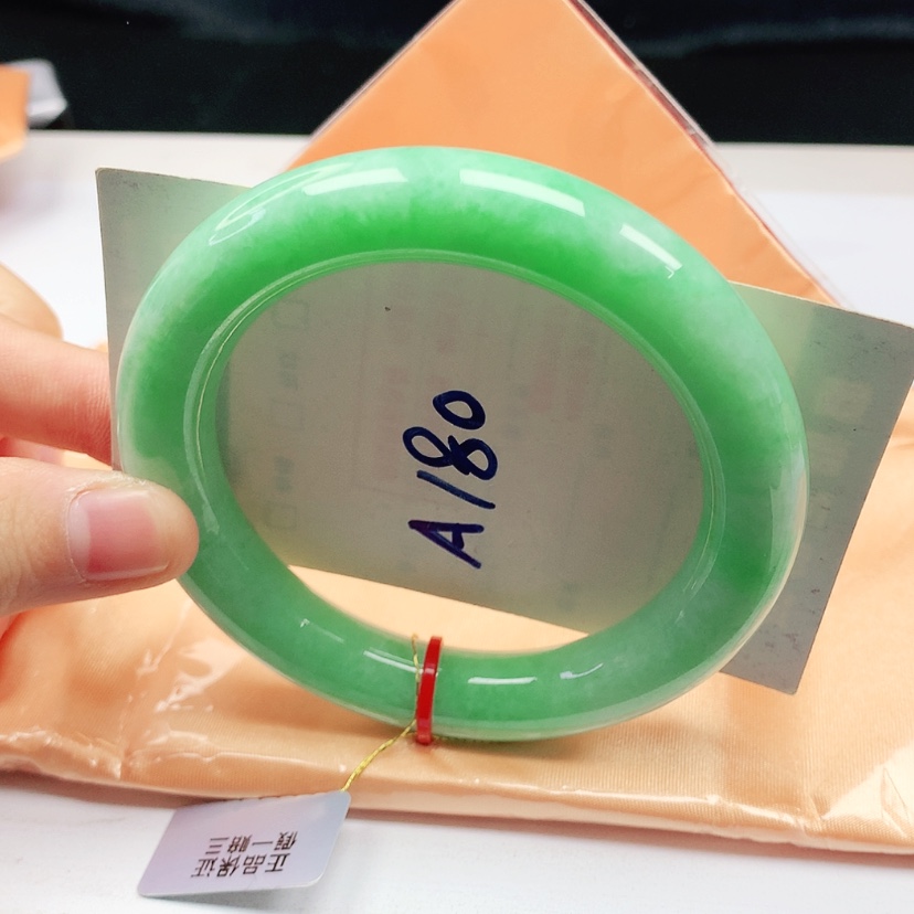 【闪购商品】翡翠手镯（圆镯）未镶嵌天然缅甸a货手镯57+