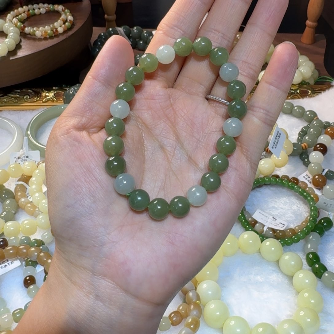 未镶嵌和田玉手链