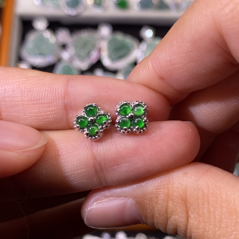 【闪购商品】翡翠颈饰未镶嵌天然