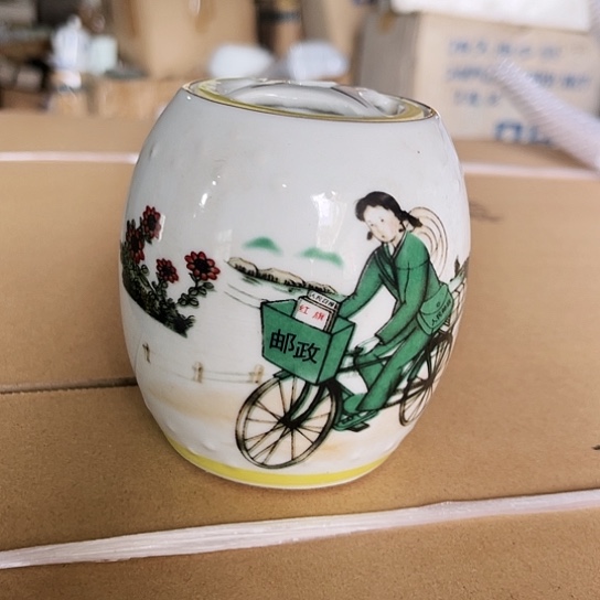 盘陶瓷陶瓷陶瓷一个