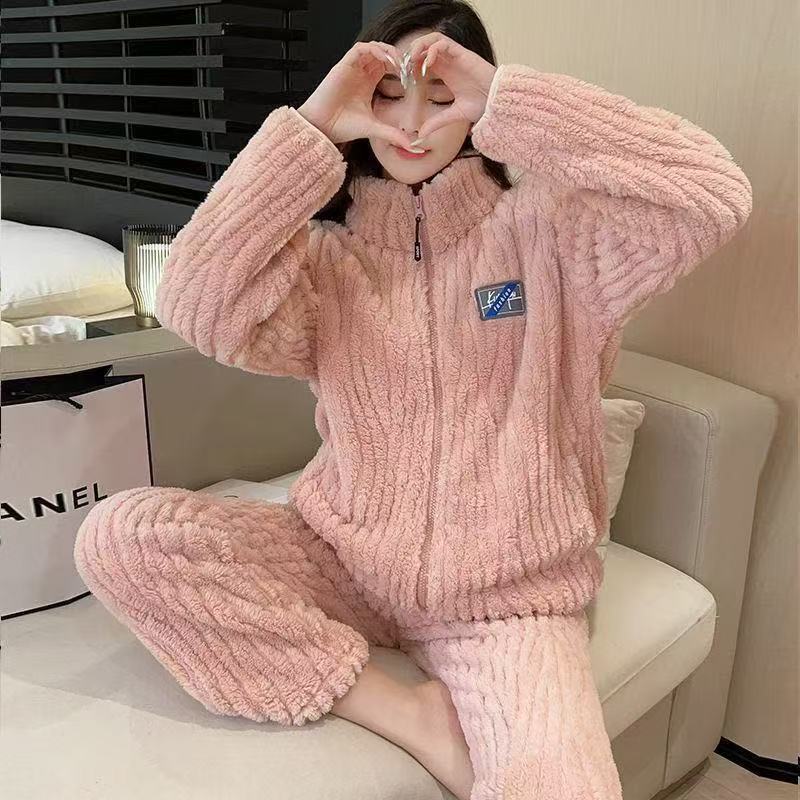 西西睡衣 001-009 睡衣家居服套装