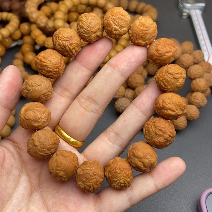 猴头核桃吊坠1617生肖鸡微瑕