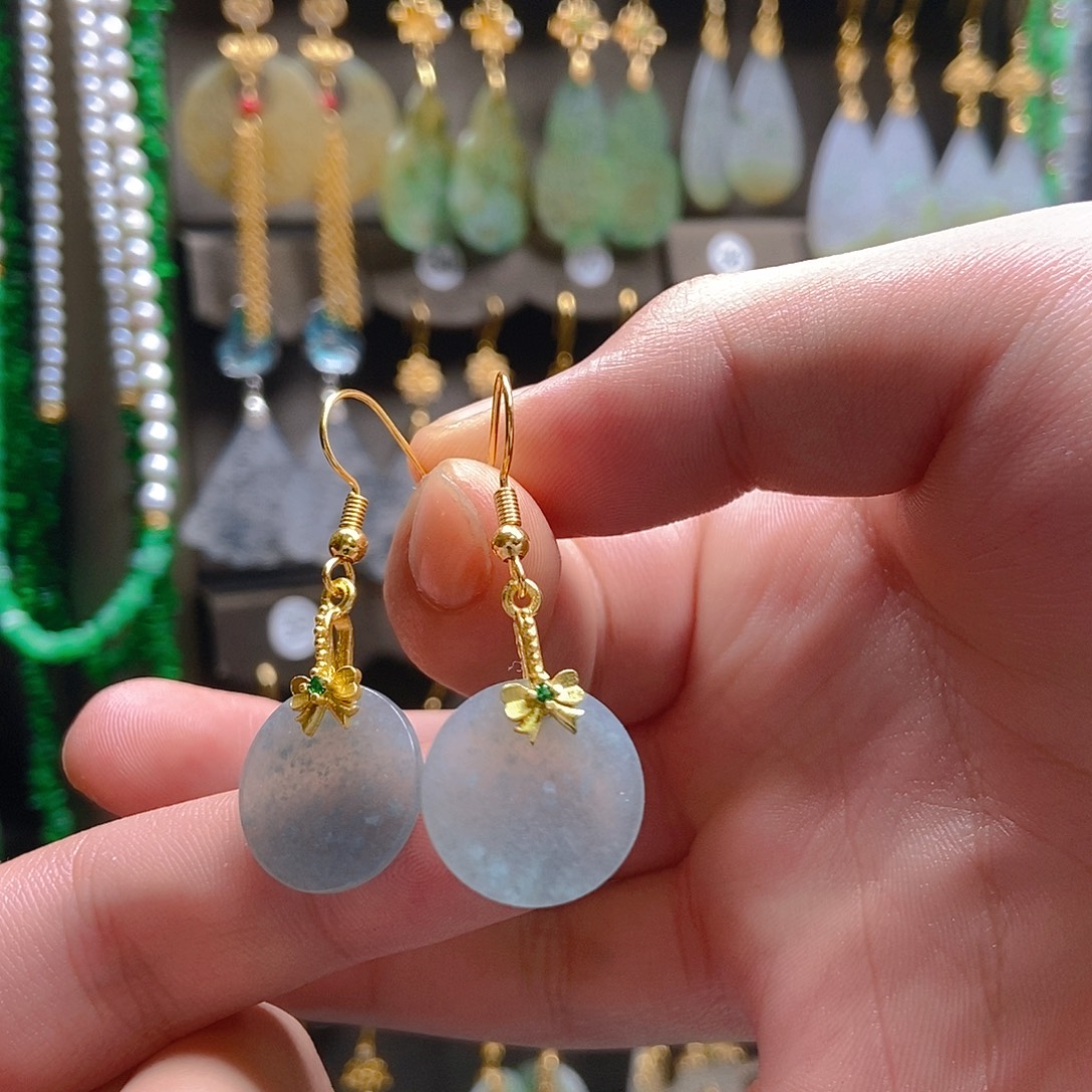 顺****翡翠未镶嵌耳饰翡翠