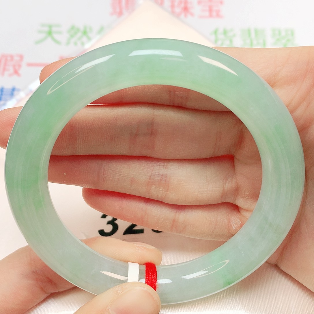 未镶嵌手镯翡翠翡翠手镯58圆