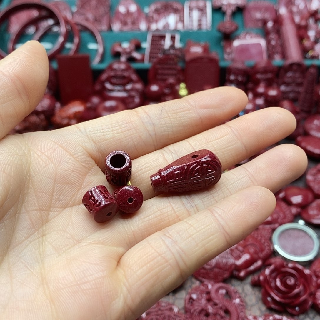 天然辰砂朱砂吊坠