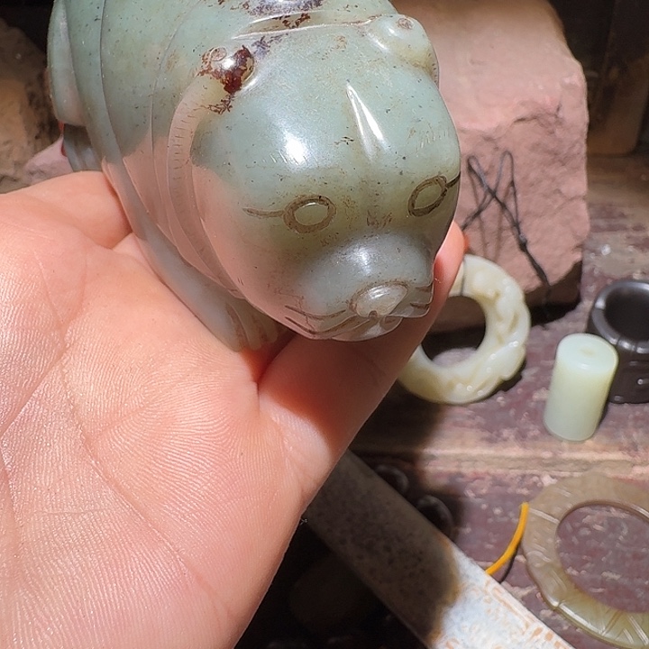 明***天和田玉（糖玉）未镶嵌颈饰