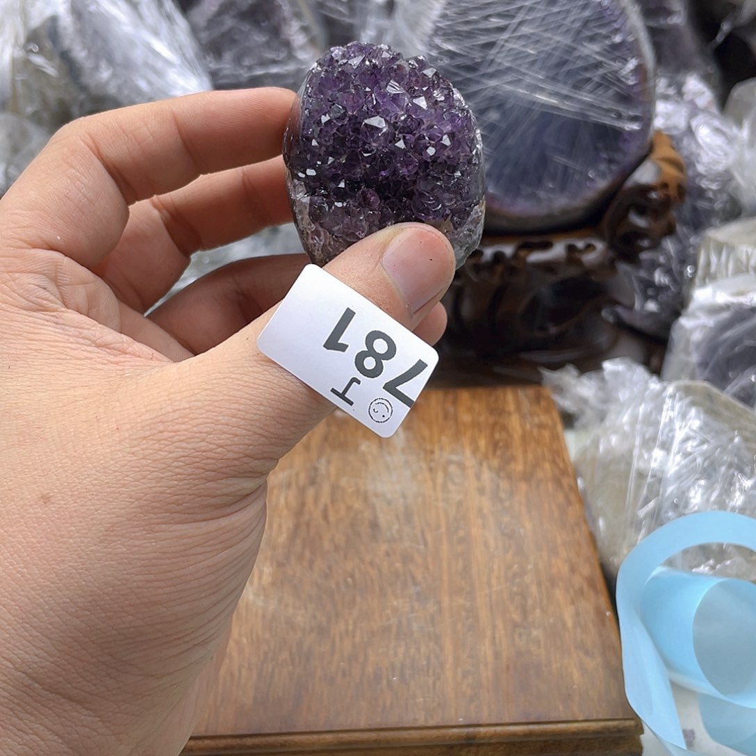 紫晶大型摆件（非配饰）未镶嵌