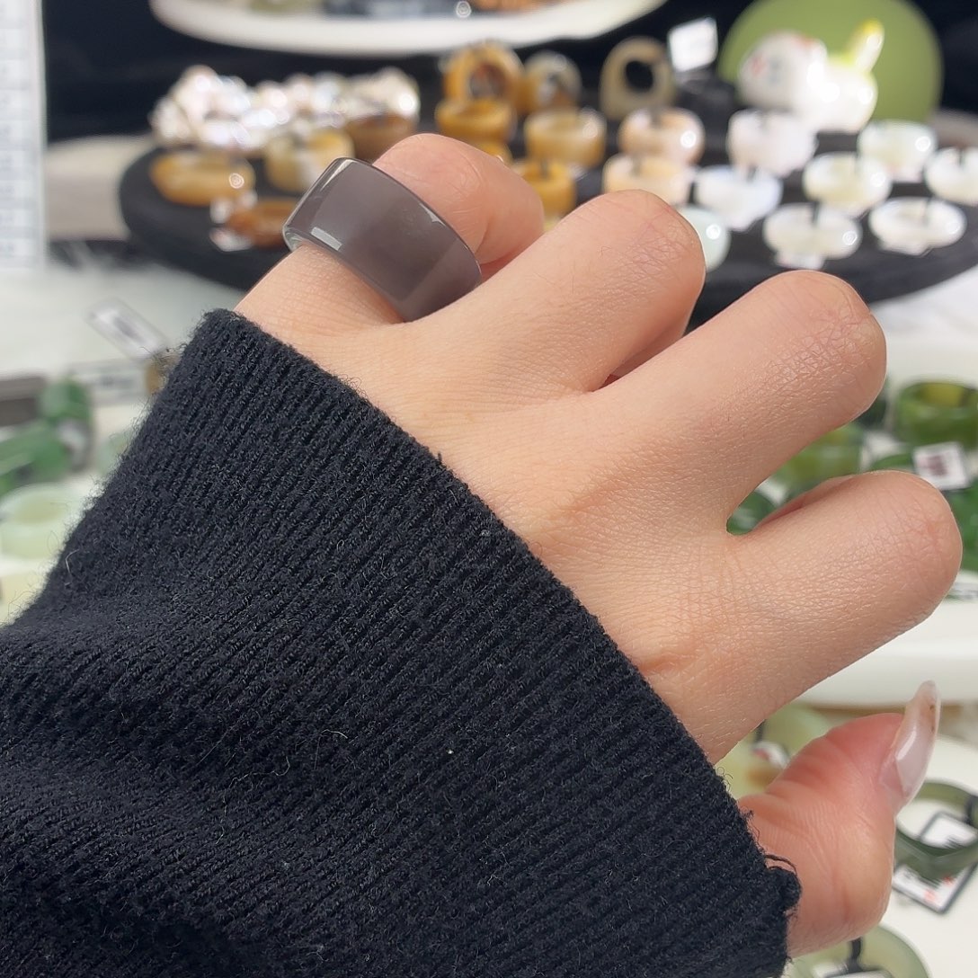 和田玉未镶嵌戒指S111浓紫圆切16.4