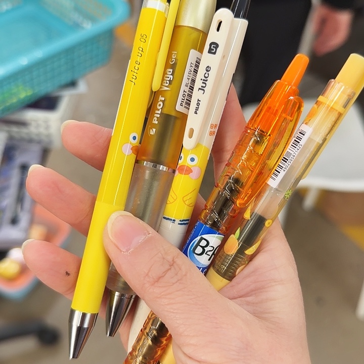 百樂幸運黃色套裝1111