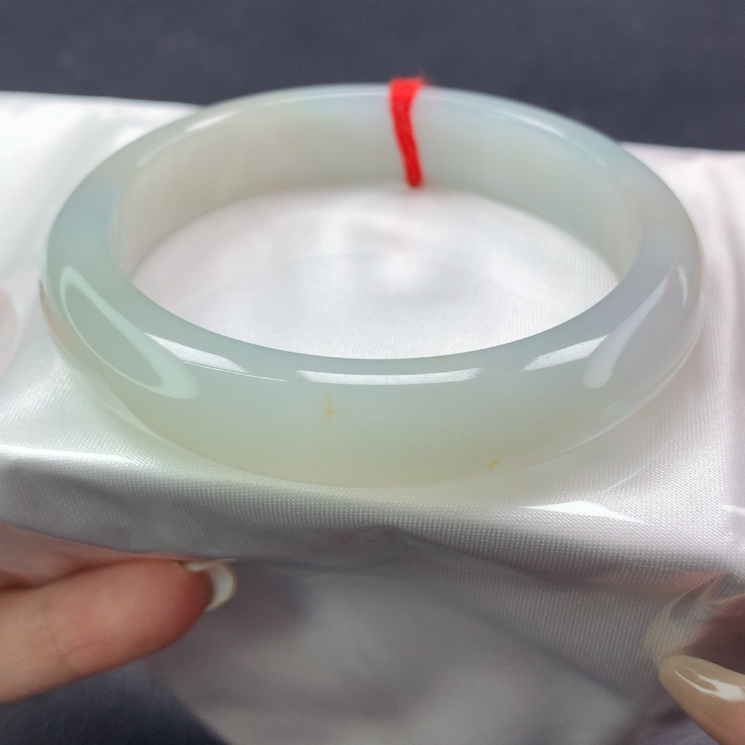 翡翠手镯未镶嵌（12号）