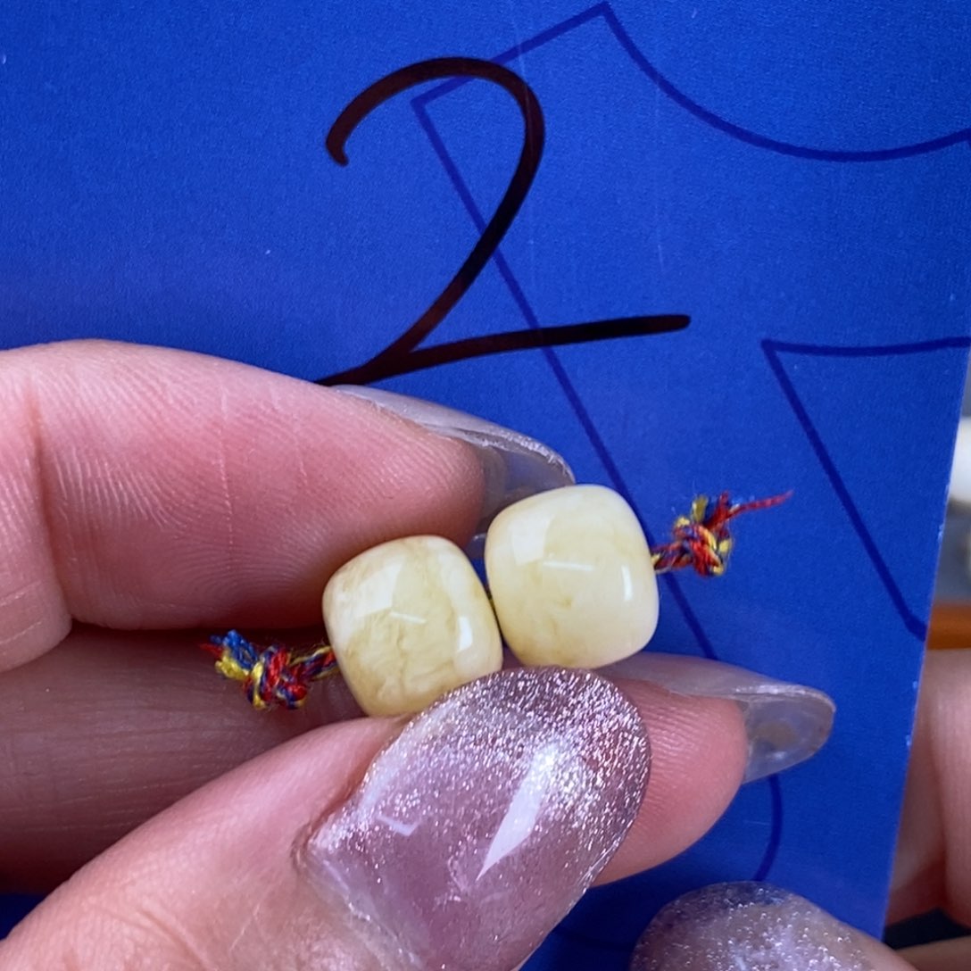 琥珀裸石未镶嵌睡***长蜜蜡9.3