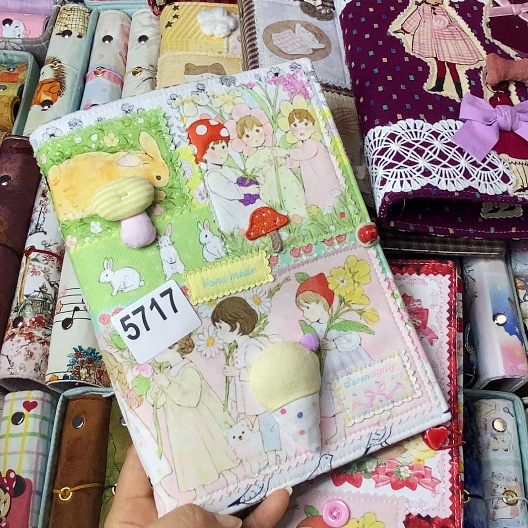 织绣A5 活页不加纸5717