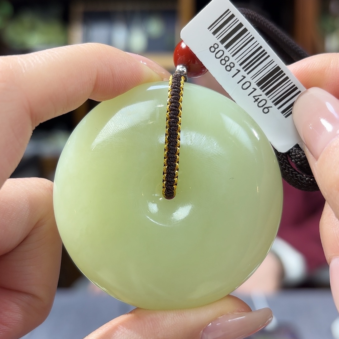 和田玉吊坠平安扣未镶嵌