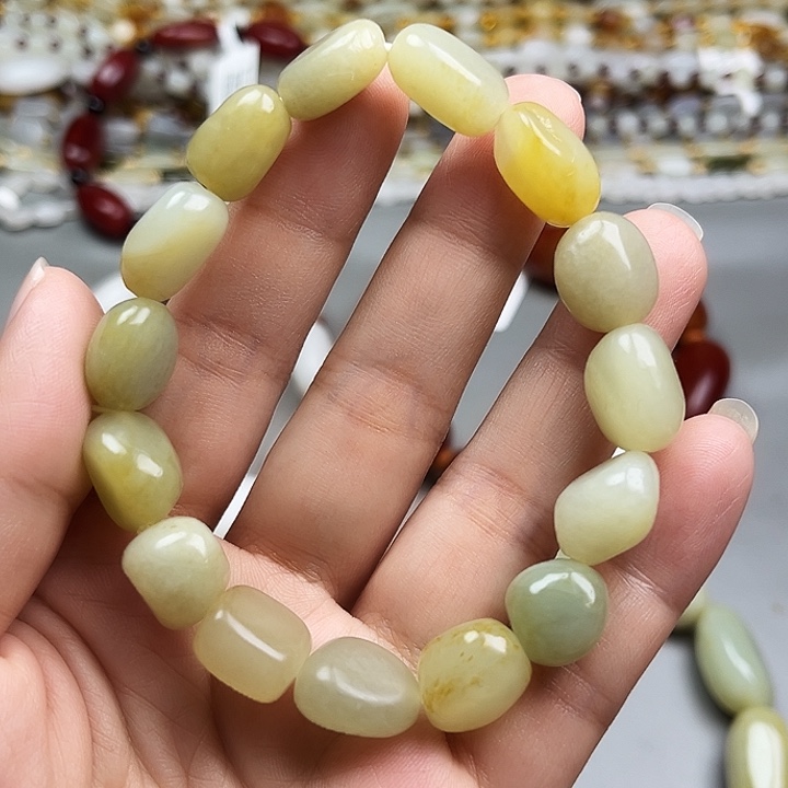 和田玉未镶嵌手链