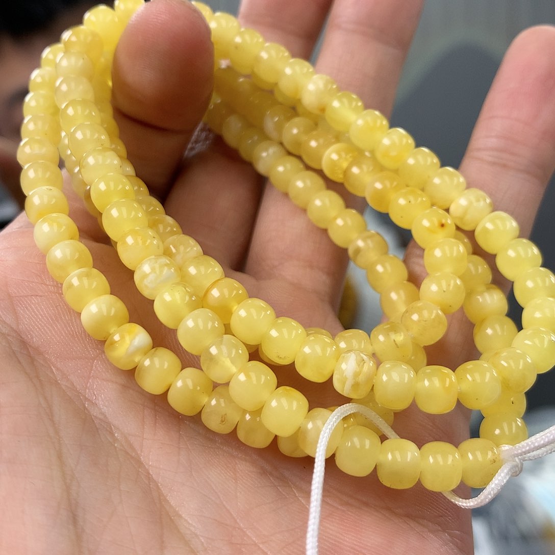 蜜蜡珠宝奇石未镶嵌