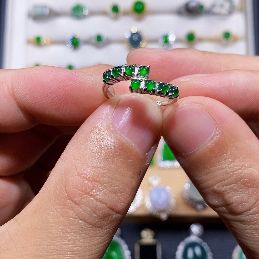 银S925镶嵌戒指翡翠开**面戒指