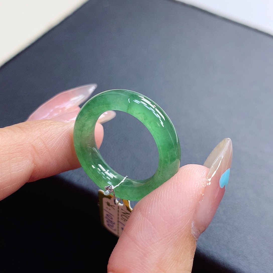 翡翠戒指未镶嵌16号