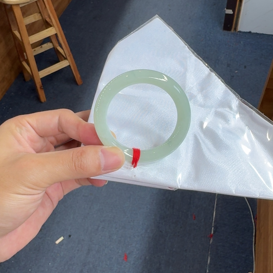 翡翠未镶嵌手镯纯天然缅甸翡翠A货