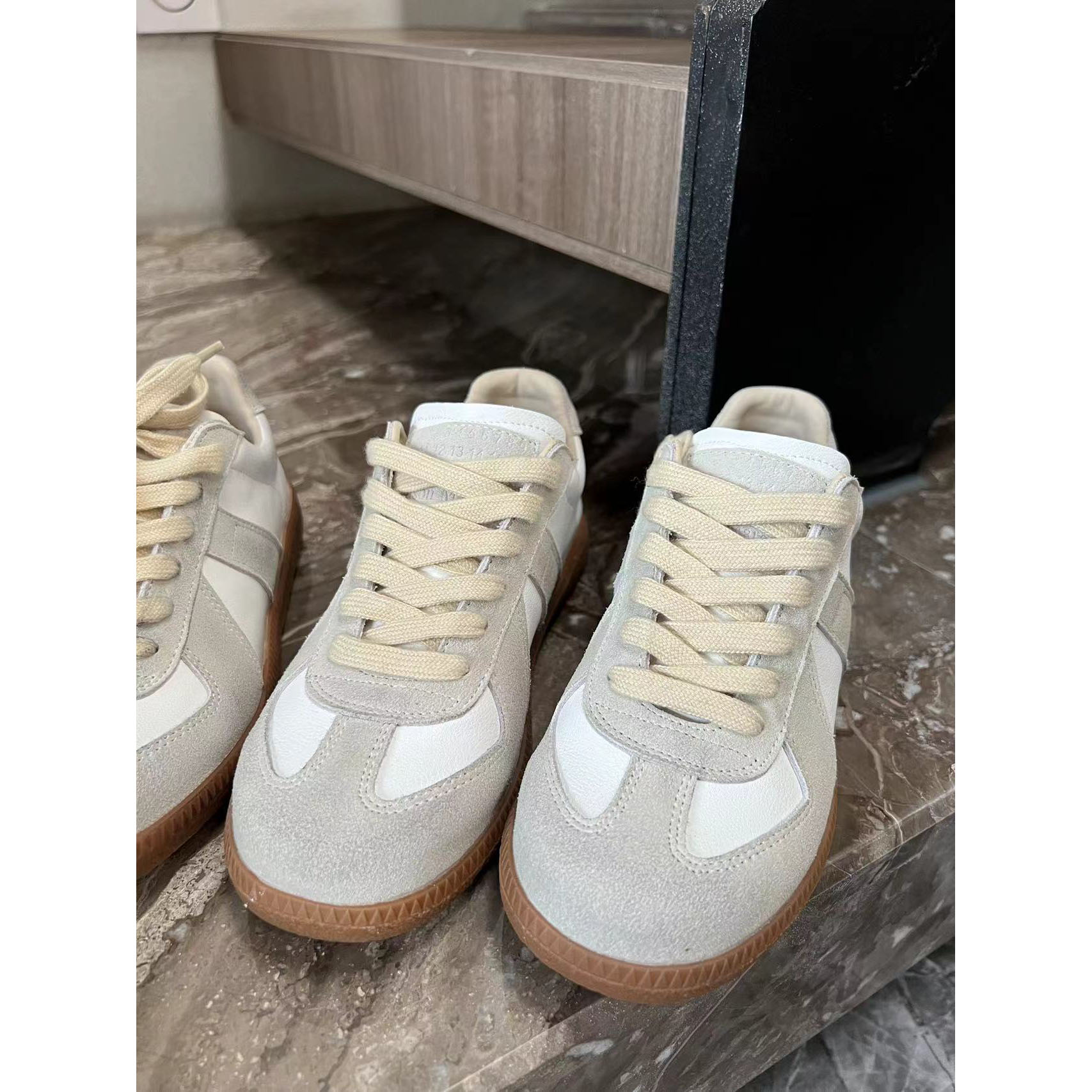 JINGDL【春来】四季平底百搭休闲真牛皮舒适耐磨橡胶底运动鞋