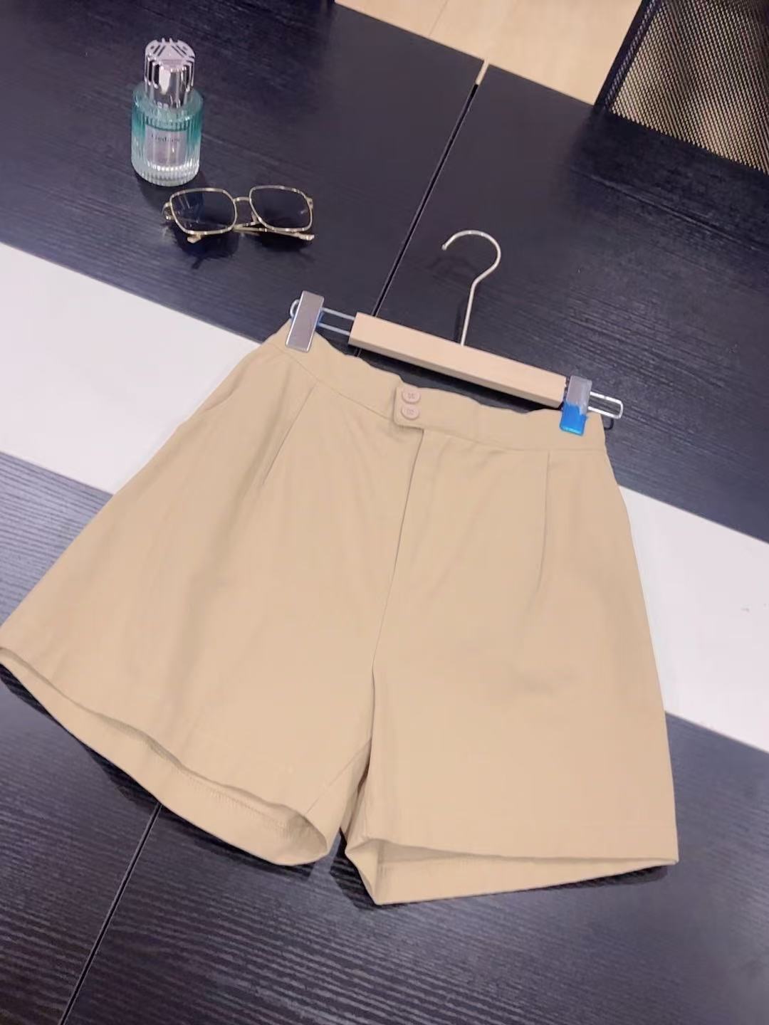 『时尚短裤S』百搭款时尚休闲气质洋气短裤V51-V56