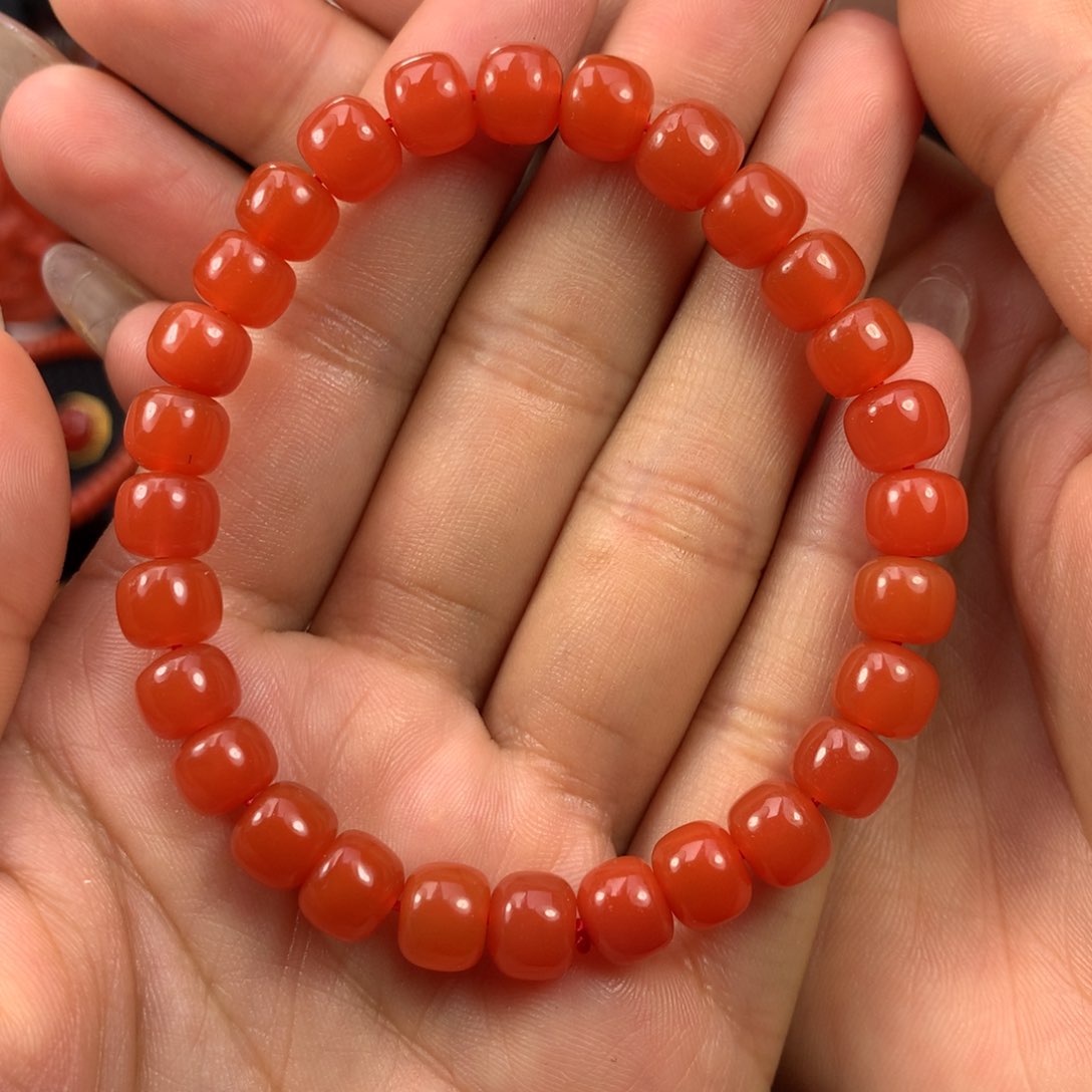 南红玛瑙手串未镶嵌