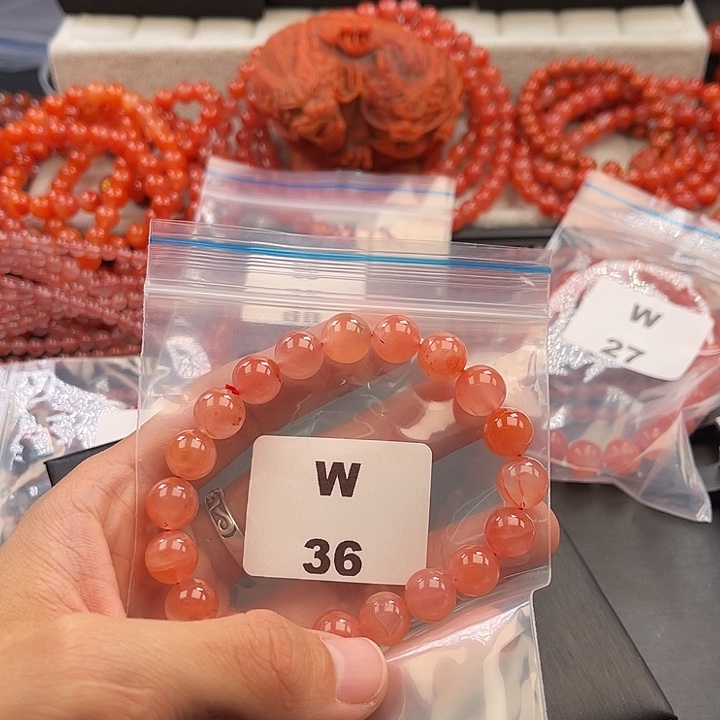 南红玛瑙未镶嵌多样性发货默认微瑕称重10mm