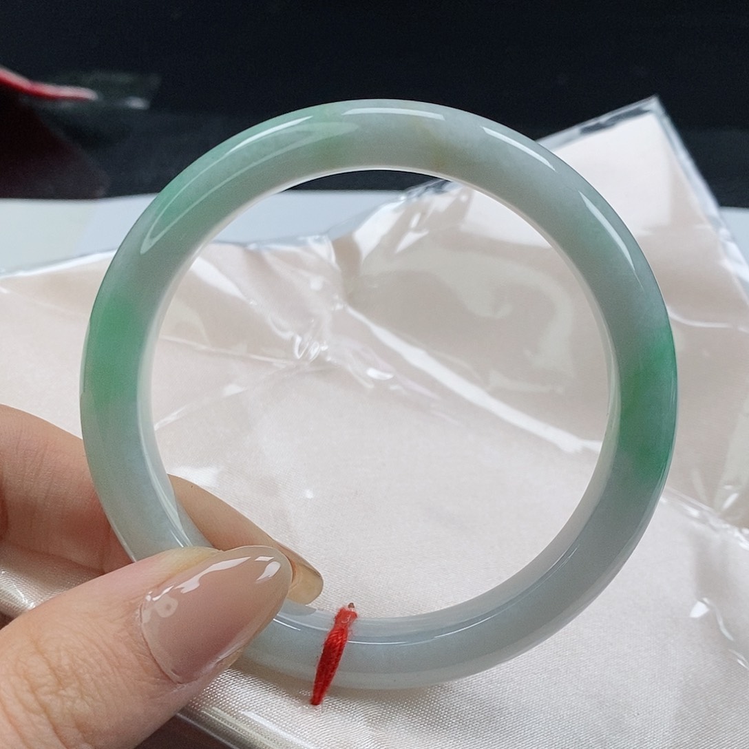 【闪购商品】翡翠手镯未镶嵌249号