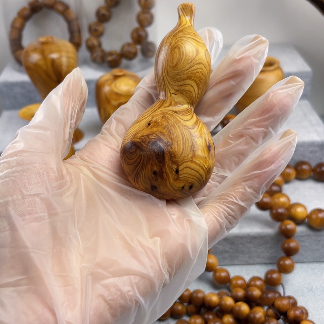 柏木（崖柏）太行崖柏瑕疵葫芦