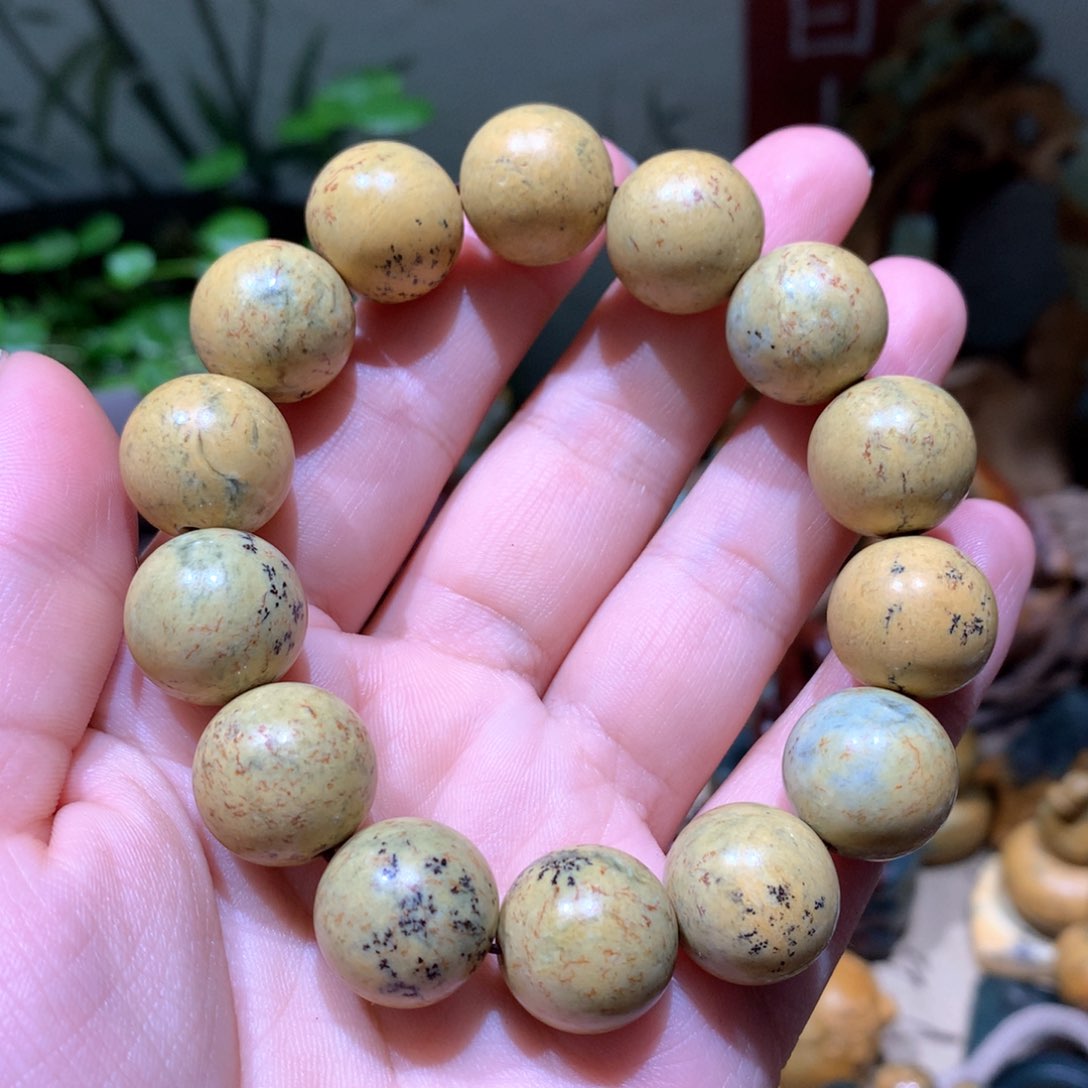 岫岩河磨玉（透闪石质玉）手串未镶嵌用****2
