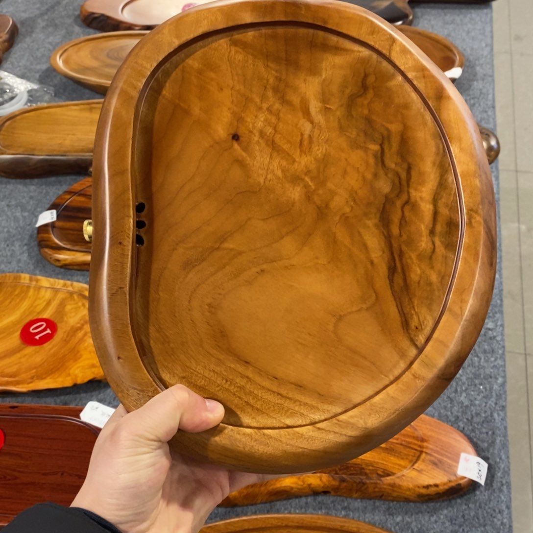 香樟木自然随形茶盘30-25