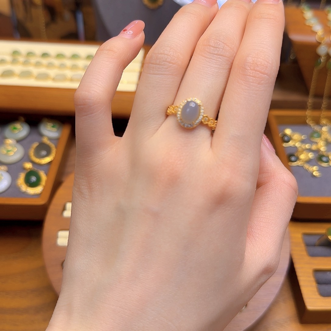 和田玉戒指银S925镀金镶嵌