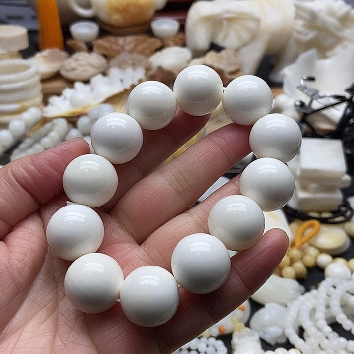 非金属贝壳全白微瑕2.0单圈