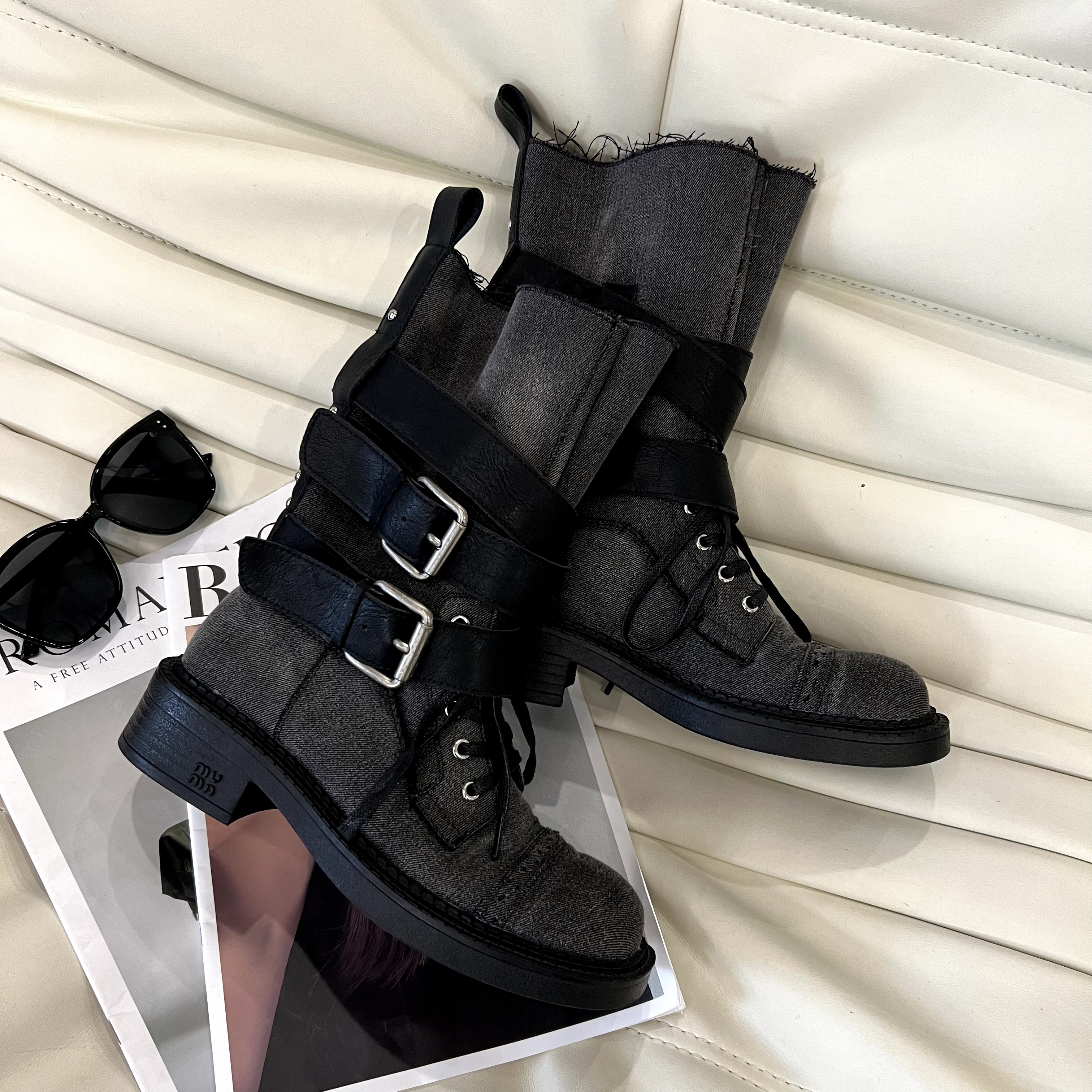 糖糖丨皮扣长靴丨 时尚皮带扣长筒靴 显高显瘦必备女靴;ECX55351