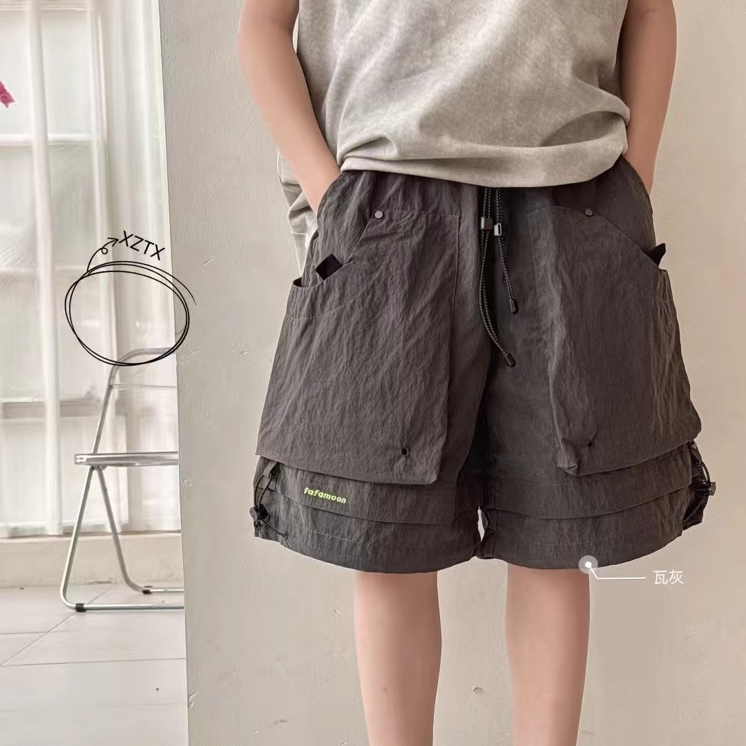 002小木马精品童装亲子装