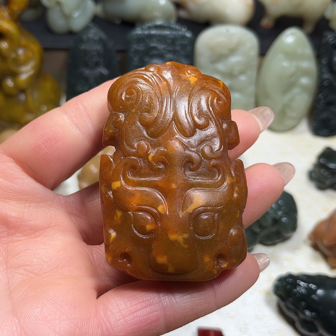 白玉菩提吊坠白玉菩提吊坠