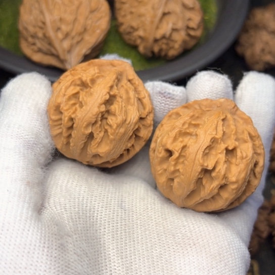 文玩核桃吊坠秦岭核桃5