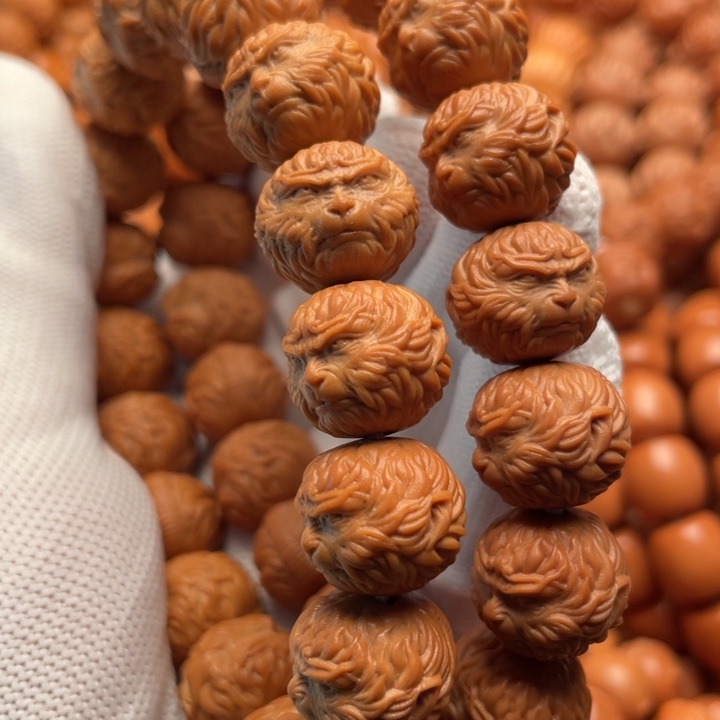 猴头核桃吊坠老**大斗战胜佛