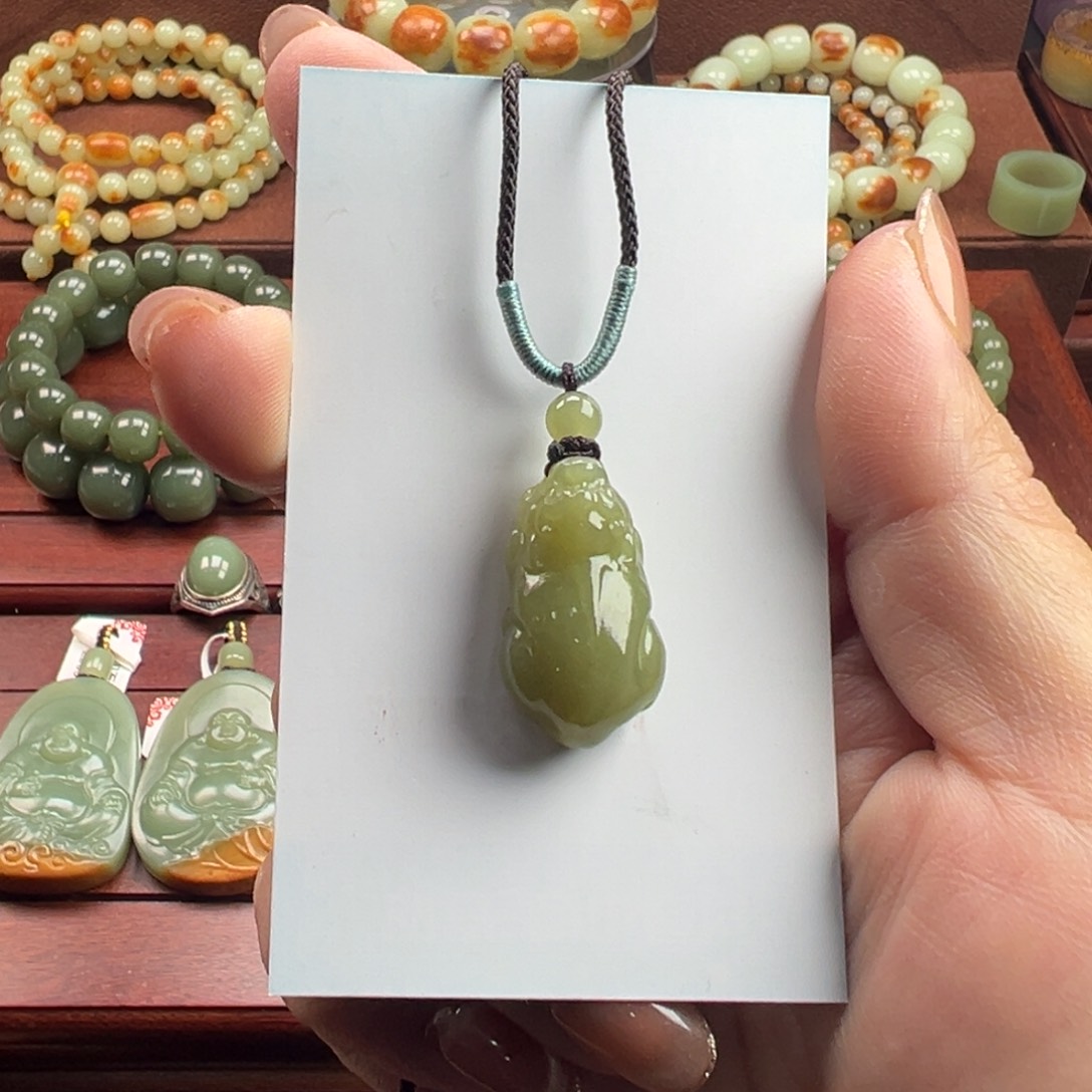 岫岩老玉（透闪石质玉）挂件未镶嵌