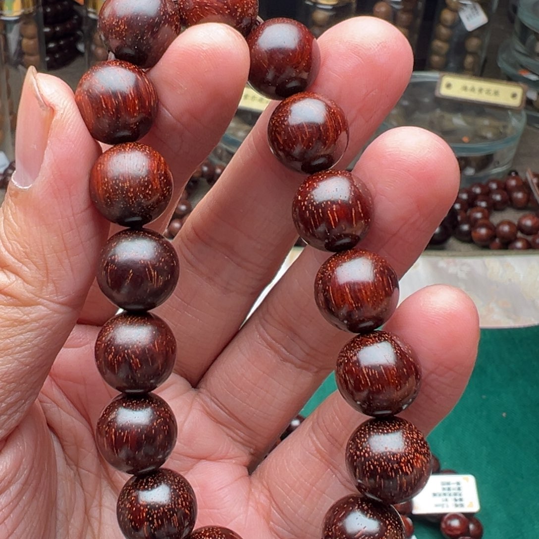 手串/手链檀香紫檀（小叶紫檀）1.2原汁原味牛毛纹