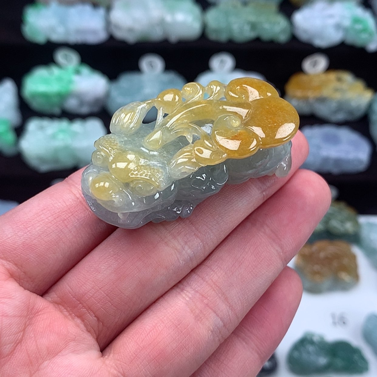 【闪购商品】翡翠颈饰未镶嵌貔貅