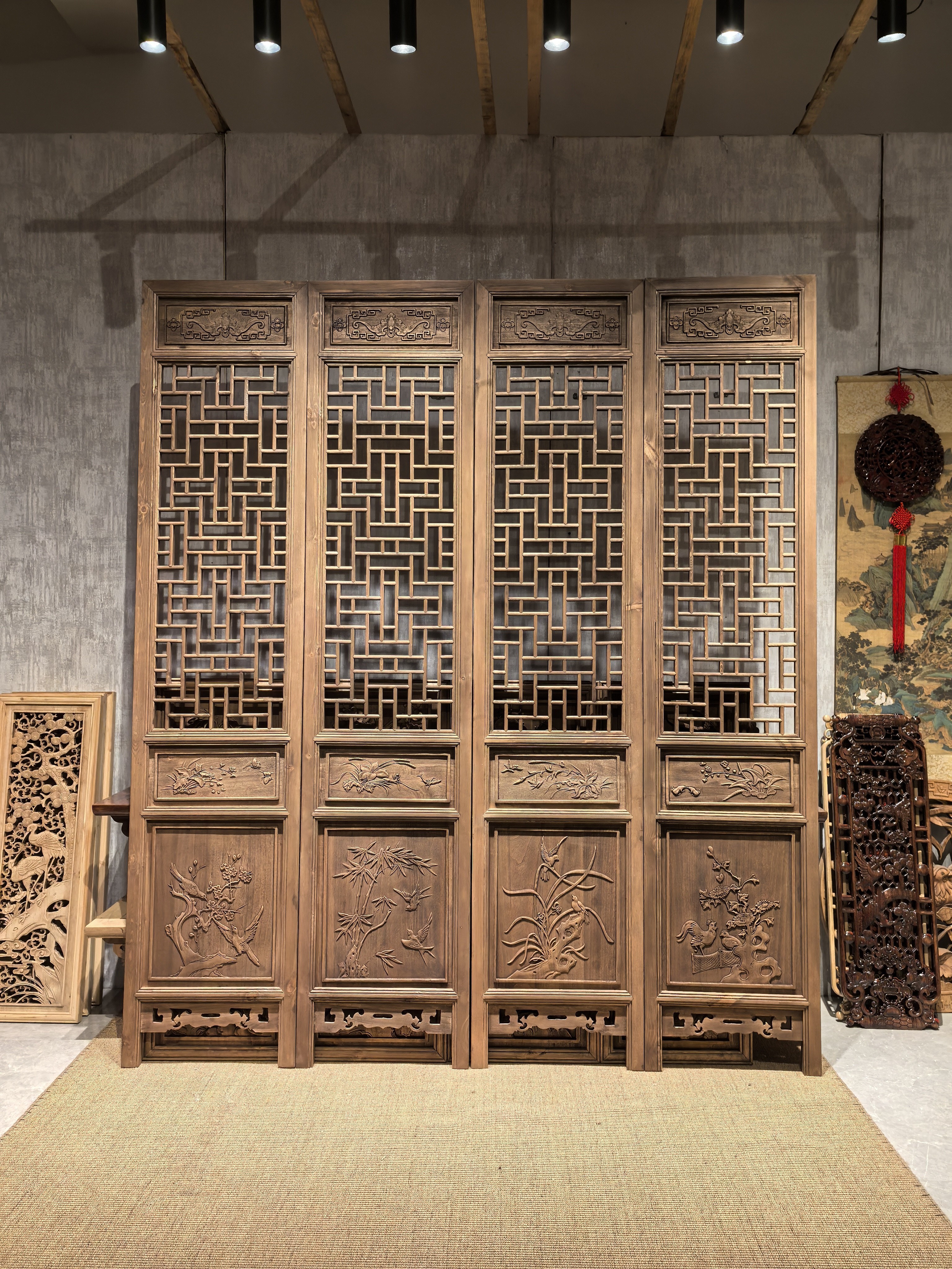 香樟木雕花屏风折屏边框松木做旧成品尺寸长180高208