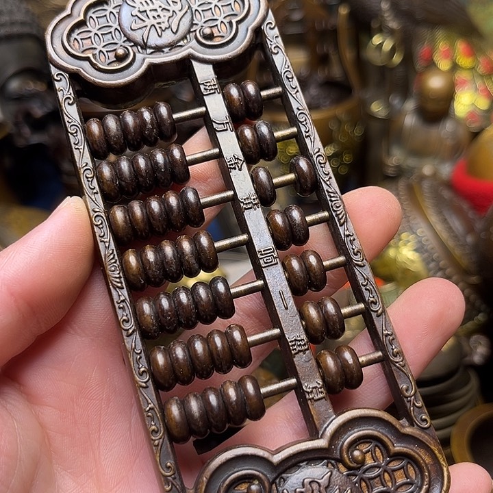 精美铜器批发档口