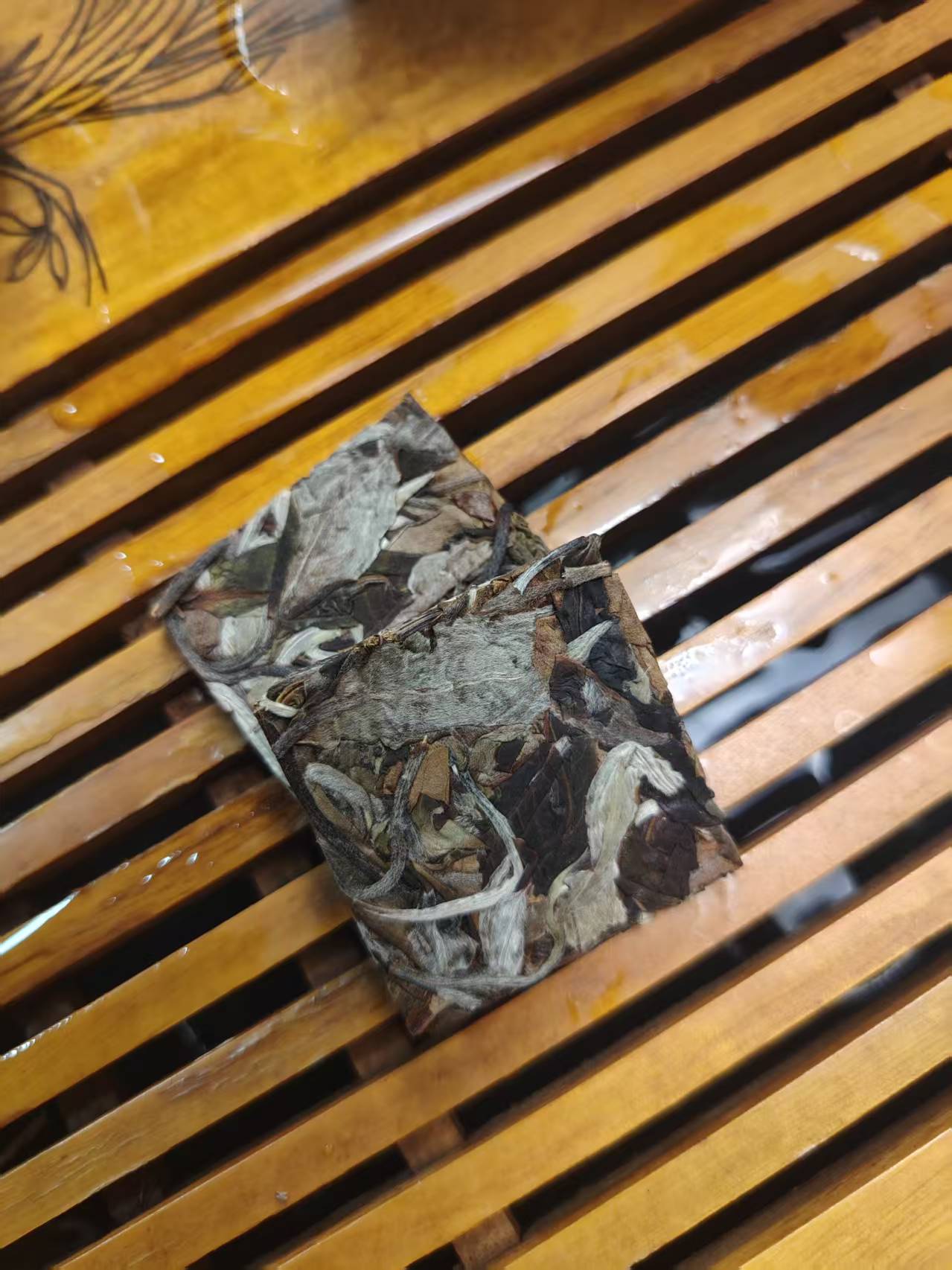 【古树白茶小方片】24年头春头采云南白茶 白茶方片  冰糖甜冰糖韵