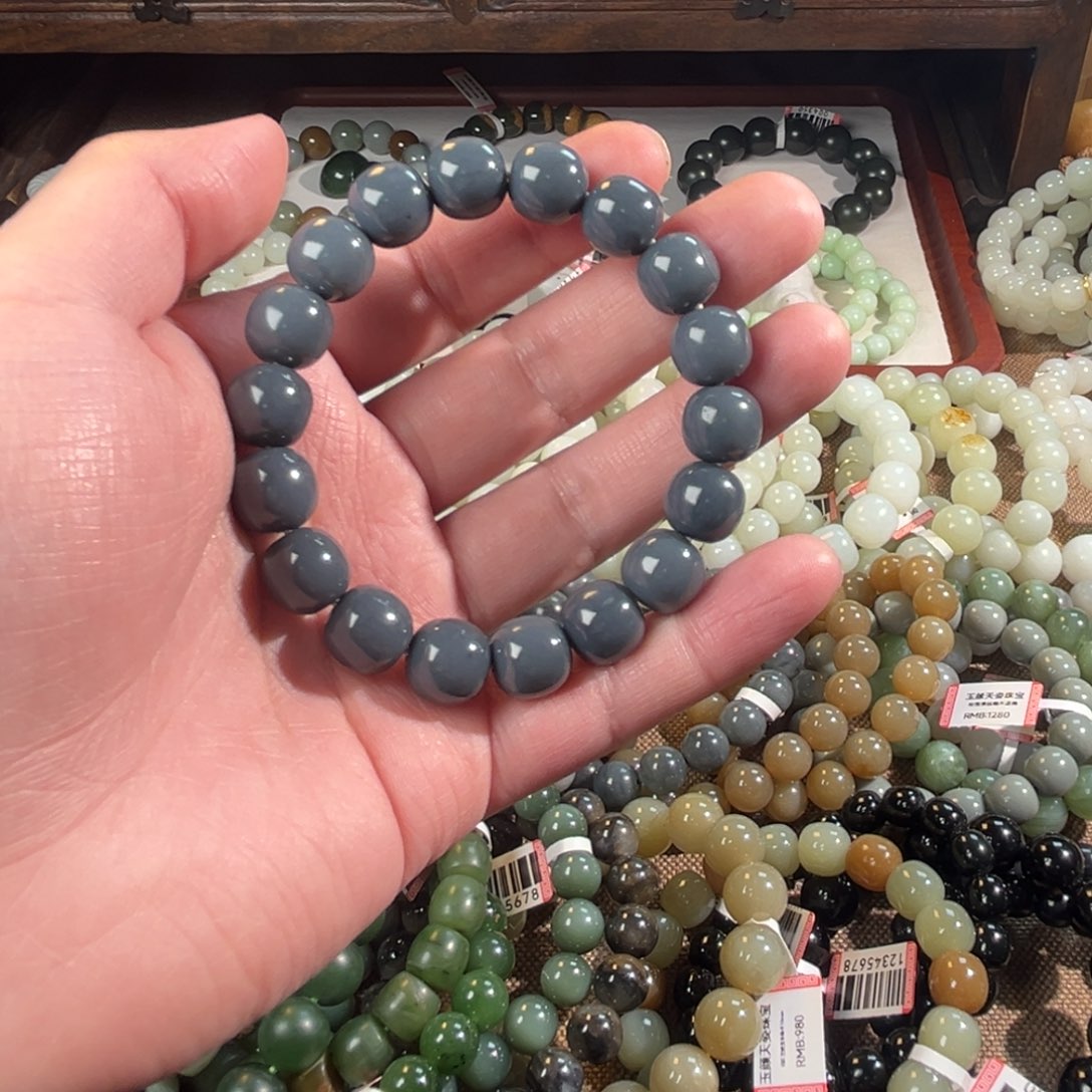 和田玉未镶嵌手链