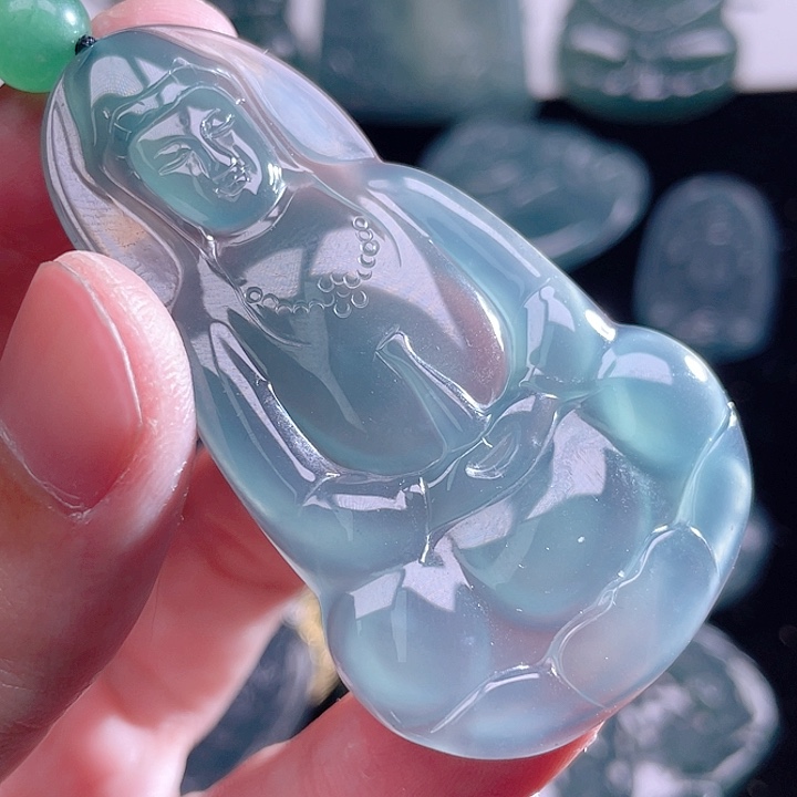 翡翠未镶嵌颈饰9999999999