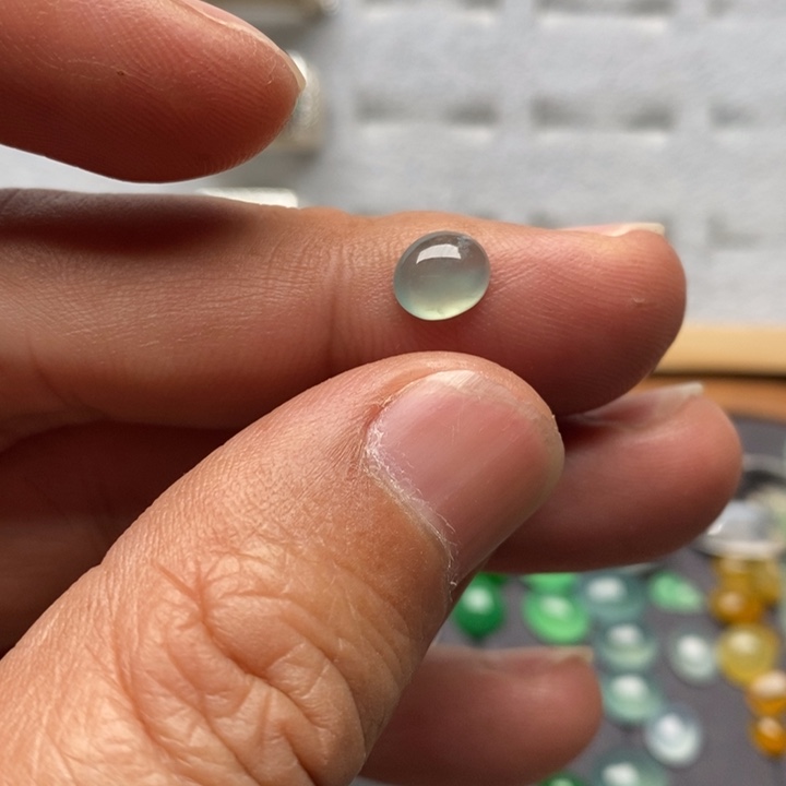 翡翠裸石冰种蓝晴戒面7.6×6.5×3.3