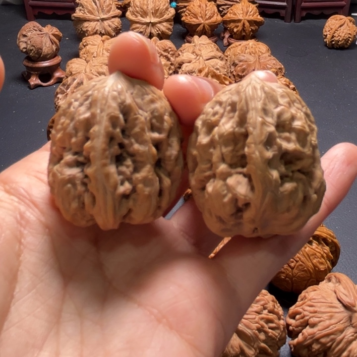 全品暴雪一帆风顺32尺寸核桃